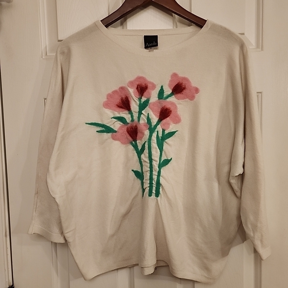 Aaeda Whimsical Floral Fuzzy Wildflowers Pullover Sweater Dolman Sleeve Size XL